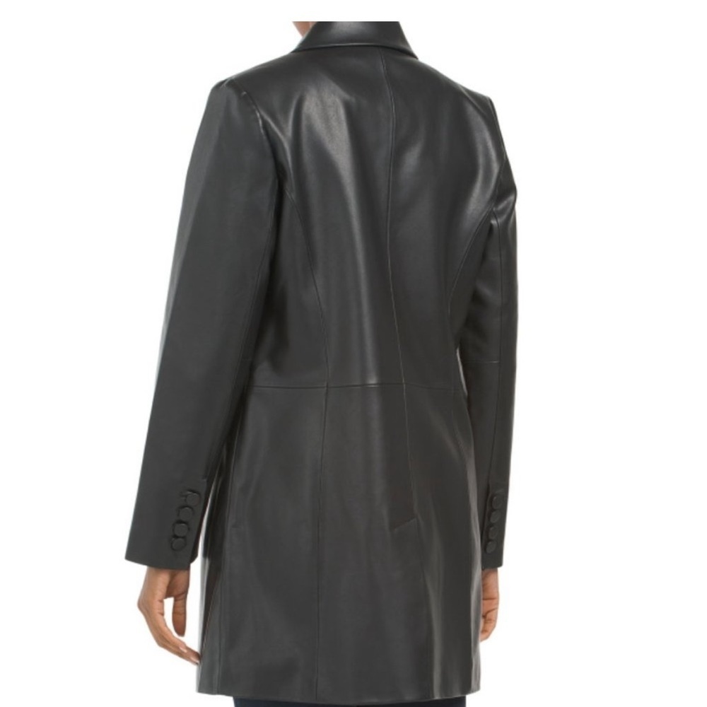 BCBGMAXAZRIA  oversized blazer - Picture 2 of 11